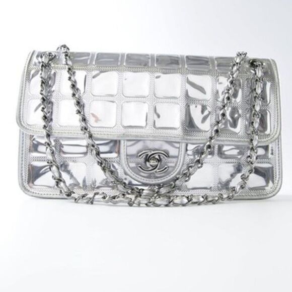 100% authentic CHANEL ice cube bag - Picture 2 of 5